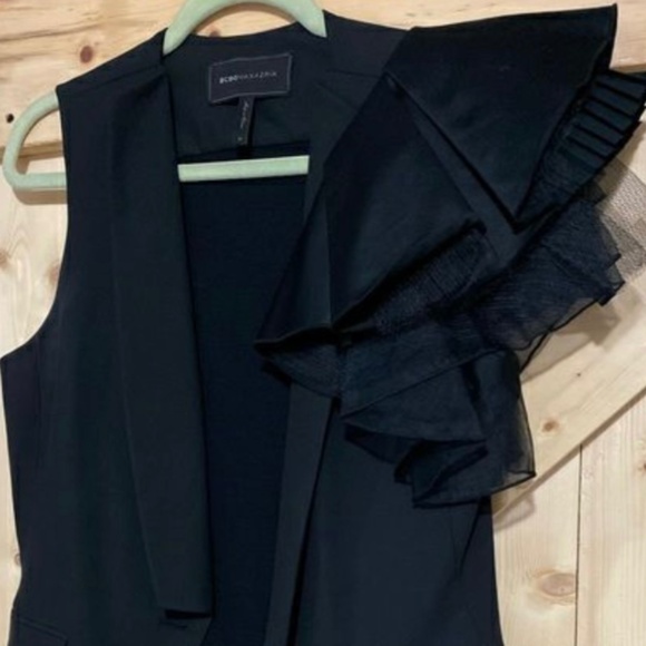 BCBGMAXAZRIA Alexandria Vest Puff One Shoulder Black Size Small - Picture 8 of 16